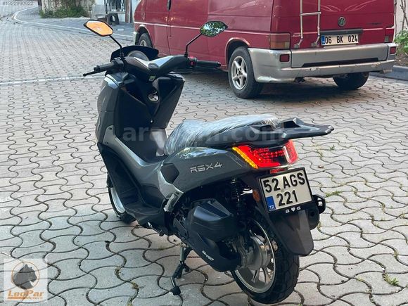 VOLTA REVOLT RSX4 - 125 cc - MAXİ SCOOTER 1.400 KM DE VADE OLUR