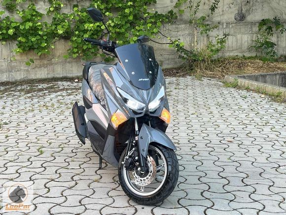 VOLTA REVOLT RSX4 - 125 cc - MAXİ SCOOTER 1.400 KM DE VADE OLUR