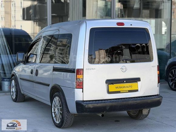 2006 OPEL COMBO 250.ooo KM ORJİNAL KM EMSALSİZ FİYAT