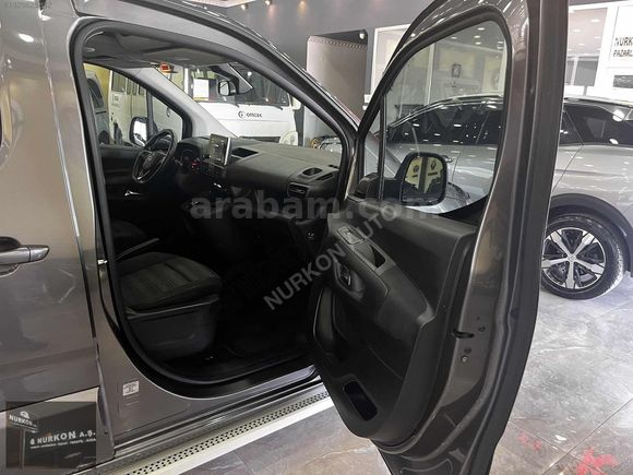 HATASIZ 2020 OPEL COMBO EXCELLENCE 1.5 130 DIZEL AT8