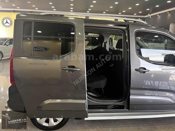 HATASIZ 2020 OPEL COMBO EXCELLENCE 1.5 130 DIZEL AT8