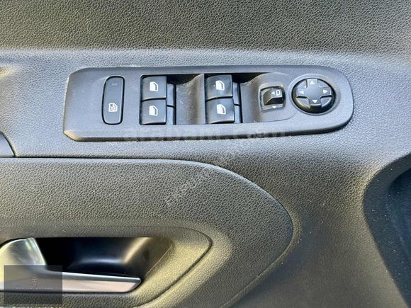 2019 MODEL OPEL COMBO 1.5CDTI ULTİMATE 130HP OTMTK EMİNEVİM 12T