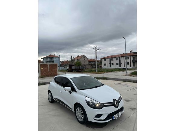 Sahibinden Renault Clio 0.9 TCe Joy 2020 Model 