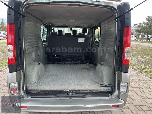 K.KART 12 TAKSİT 2012 RENAULT TRAFİC 5+1 DEĞİŞENSİZ 369.000 KM