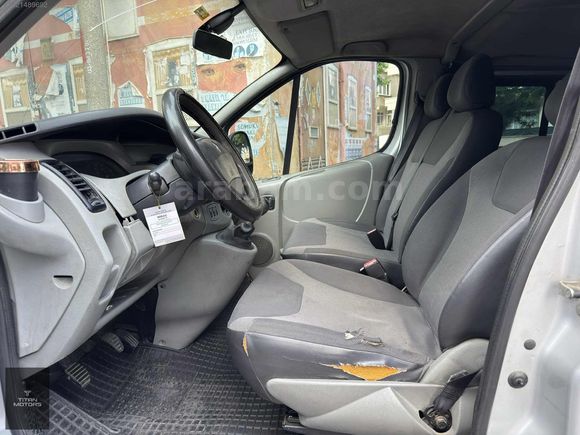 TİTAN MOTORS 2010 TRAFIC MULTİX 2.0 dCi 115 HP 6 İLERİ 5+1 KLİMA
