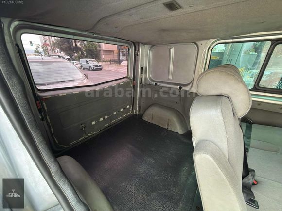 TİTAN MOTORS 2010 TRAFIC MULTİX 2.0 dCi 115 HP 6 İLERİ 5+1 KLİMA