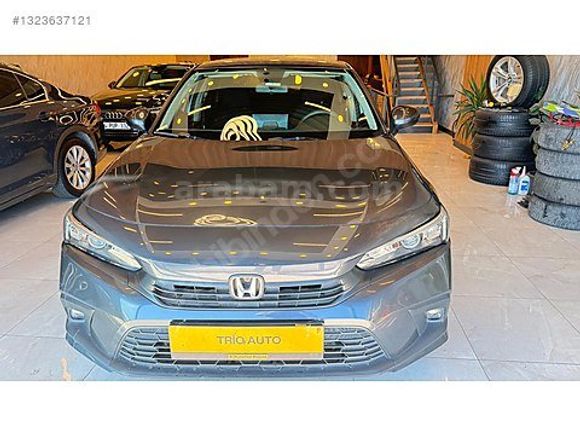 TRİO AUTO'DAN 2021 HONDA CİVİC 1.5 VTEC Eco Premium 90 BİN DE