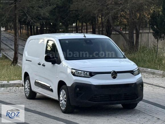 ROZ MOTORSTAN BERLİNGO FEEL BOLD EN DOLUSU OTOMATİK DÜŞÜK KM!!