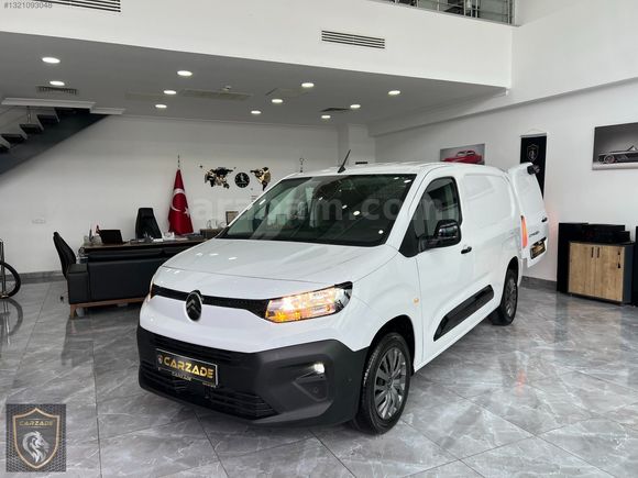 CARZADE'DEN 2025 BERLİNGO 1.5 BLUEHDİ FEEL BOLD 40,000KM BOYASIZ