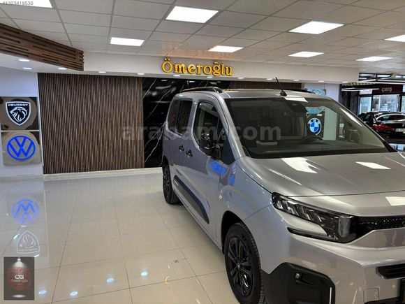 2025 MODEL CİTROEN BERLİNGO CAM TAVAN İLK SAHİBİNDEN