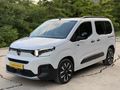2025 MODEL BERLİNGO OTAMATIK 21 BİNDE SERVİS BAKIMLI CAM TAVANLI