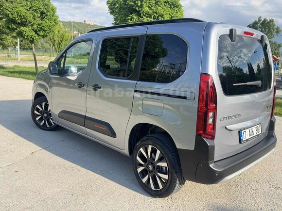 SIFIR GİBİ HATASIZ BOYASIZ BERLİNGO MAX XTR