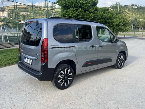 SIFIR GİBİ HATASIZ BOYASIZ BERLİNGO MAX XTR