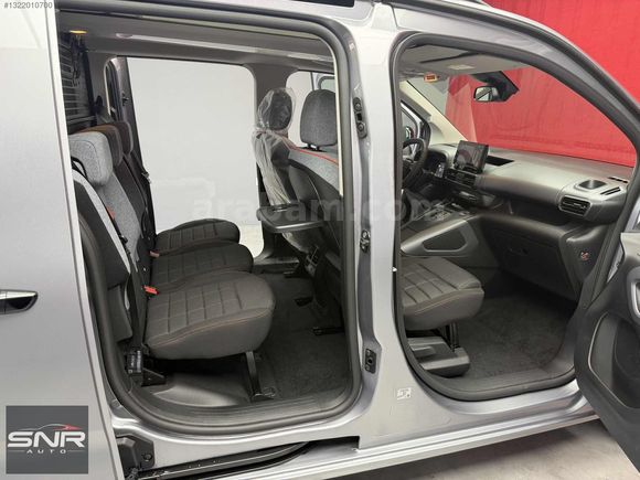 SNR AUTO'DAN 2026 BERLINGO MAX XTR CAM TAVAN EN FULU