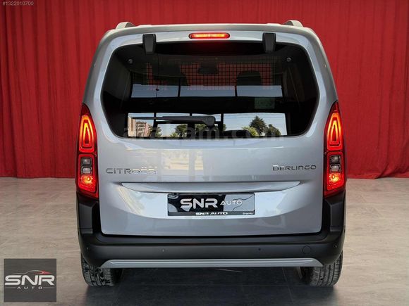 SNR AUTO'DAN 2026 BERLINGO MAX XTR CAM TAVAN EN FULU