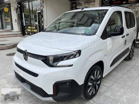 2026 BERLİNGO 1.5 BlueHDI Max OTOMATİK SIFIR KM CAM TAVANLI