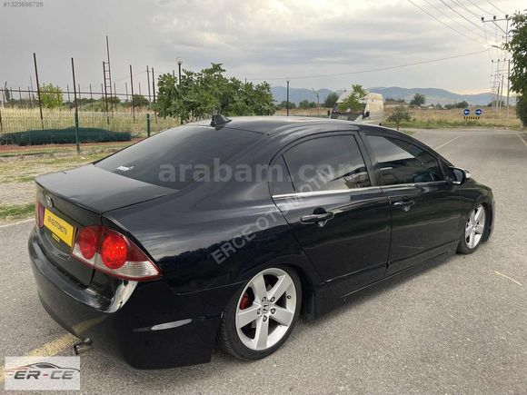 ER-CE DEN DEĞİŞENSİZ HONDA CİVİC