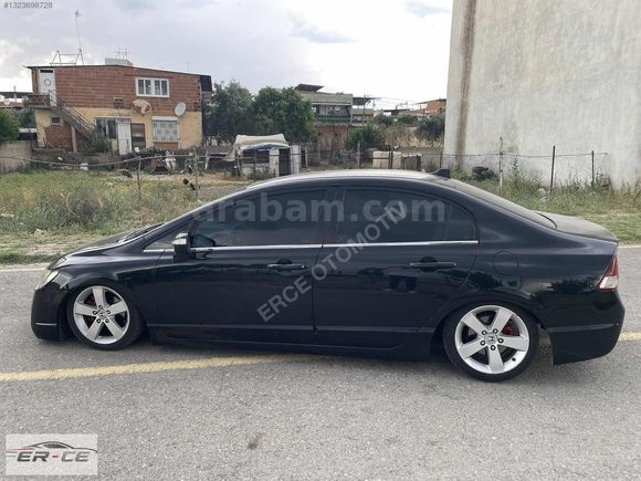 ER-CE DEN DEĞİŞENSİZ HONDA CİVİC