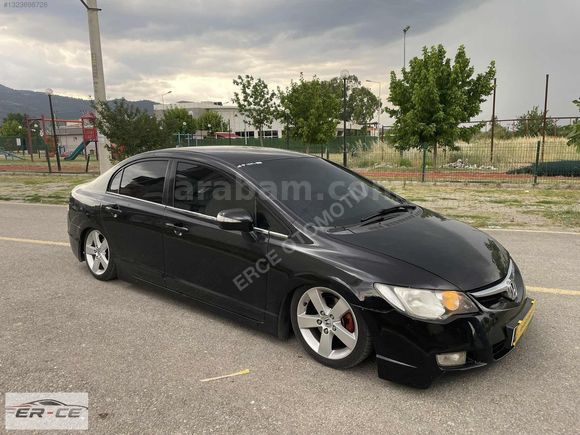 ER-CE DEN DEĞİŞENSİZ HONDA CİVİC