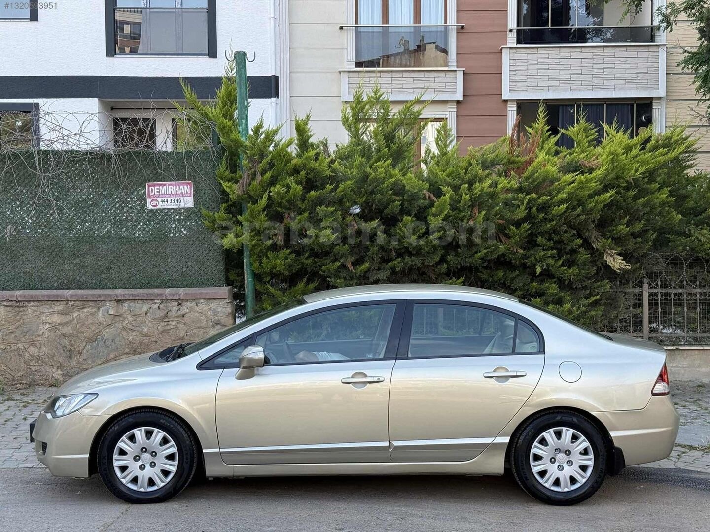 Galeriden Honda Civic 1.6i VTEC Dream 2008 Model İstanbul 67.000 km Şampanya 6