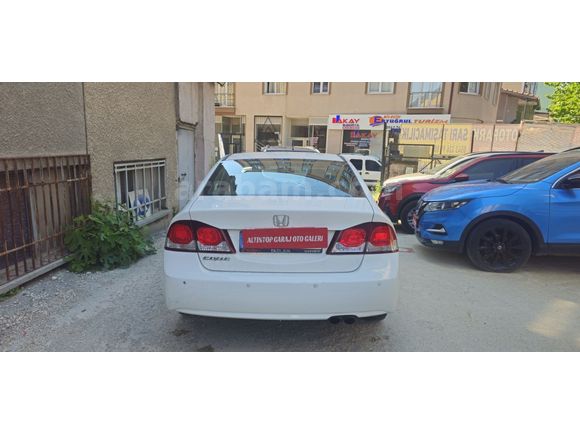 ALTINTOP GARAJDAN 2012 MODEL OTOMATİK HONDA CIVIC