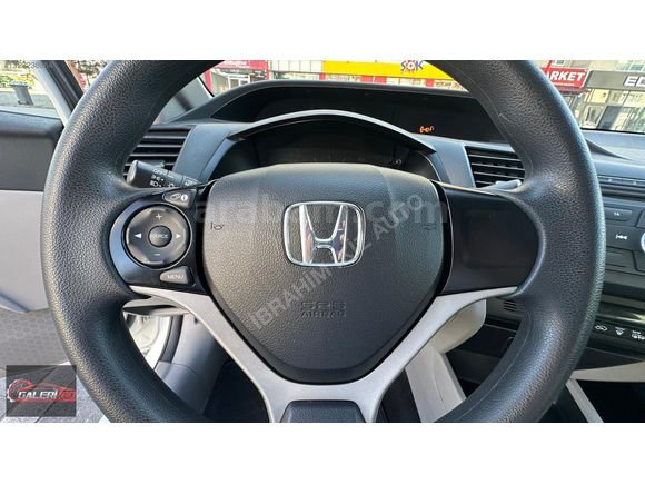 2016 MODEL HONDA CİVİC 1.6 İ VTEC ECO DREAM EMSALSİZ 50 BİN DE