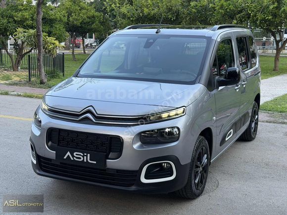 2024 Yeni Berlingo Shine HDI Otomatik 14BİN KM Hatasız Cam Tavan