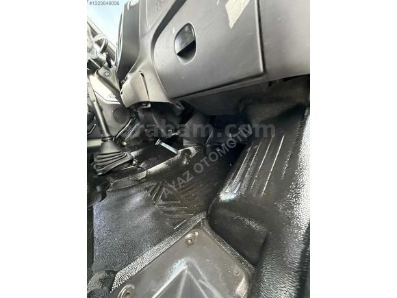 Sıfır motorlu extralı fort transit önden çekişli Tavan klımalı