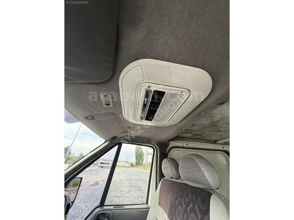 Sıfır motorlu extralı fort transit önden çekişli Tavan klımalı