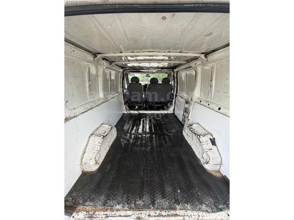 Sıfır motorlu extralı fort transit önden çekişli Tavan klımalı