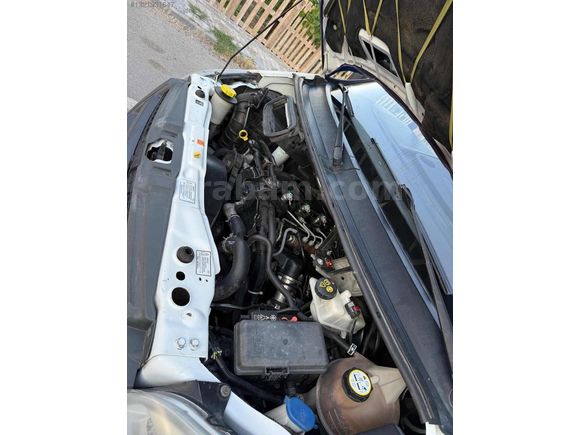GEROĞLU OTOMOTİV DEN 2011 MODEL 300S 5+1 YÜZLÜK