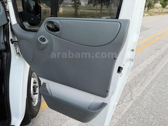 TAHA OTODAN 2011 MODEL 280.000 BİN KM DE KLİMALI 330 S PANELVAN.