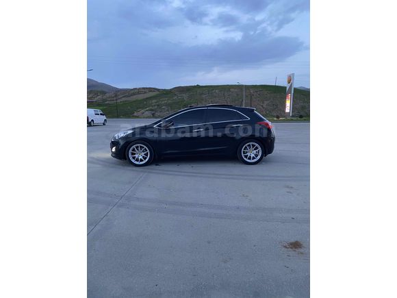 Cam tavan i30 sahibinden  