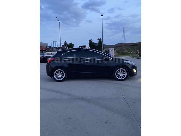 Cam tavan i30 sahibinden  