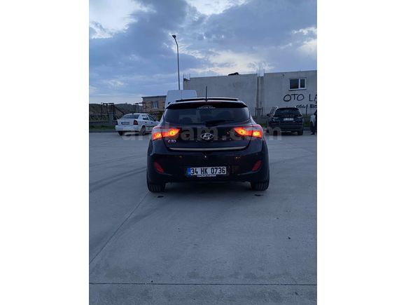 Cam tavan i30 sahibinden  