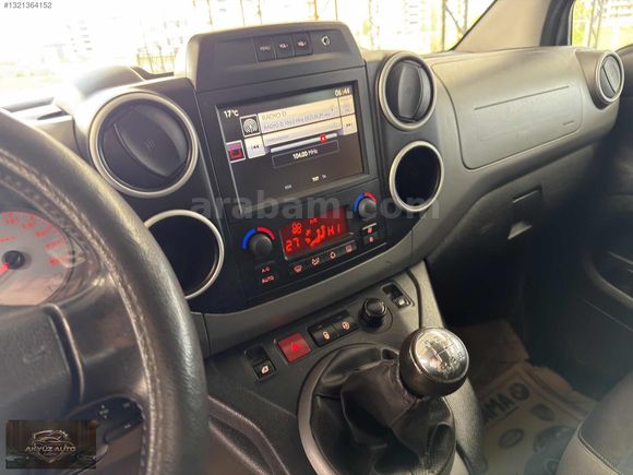 HATASIZ AYARINDA / 2015 CİTROEN BERLİNGO/92 HP
