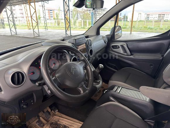 HATASIZ AYARINDA / 2015 CİTROEN BERLİNGO/92 HP