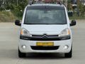 AUTO İFÖ'DEN 2013 BERLİNGO CAM TAVAN HATASIZ DÜŞÜK KM