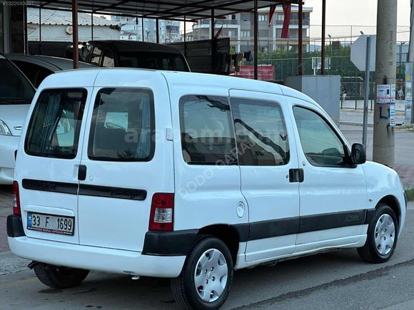 Galeriden Citroen Berlingo 1.9 D SX 2003 Model Antalya 215.000 km