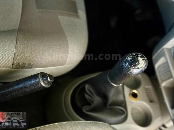 ŞARK MOTOR'S DAN 2011 RENAULT KANGOO KLİMALI-SIFIR MOTOR