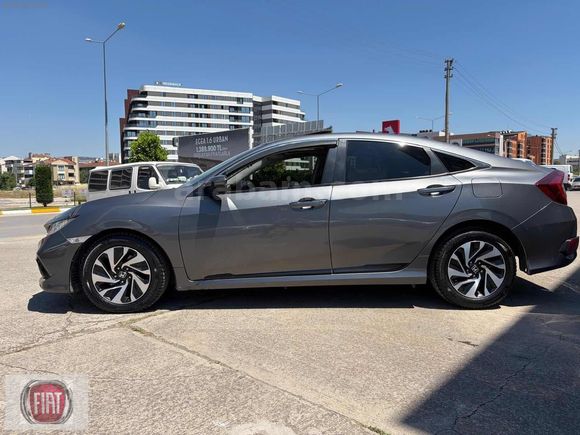 KARAHALLILAR A.Ş'2018 HONDA CİVİC SEDAN 1.6 İ-DTEC ELEGANCE