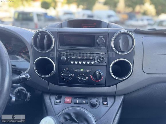 ŞEKERCİOĞLU AUTO"DAN 2011 BERLİNGO 1.6HDİ 92HP BAKIMLI