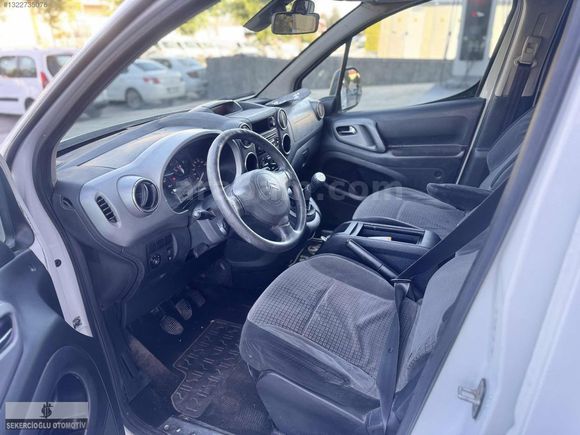 ŞEKERCİOĞLU AUTO"DAN 2011 BERLİNGO 1.6HDİ 92HP BAKIMLI