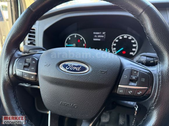 BURSA MERKEZ OTOMOTİV 2021 FORD CUSTOM DELUXE CAMLIVAN 160BİN