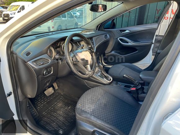 DİZEL OTOMATİK ÇOK AZ HASARLI ASTRA