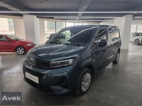 AVEK OTOMOTİV@DEN TEMİZ OPEL COMBO ULTIMATE