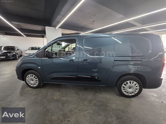 AVEK OTOMOTİV@DEN TEMİZ OPEL COMBO ULTIMATE