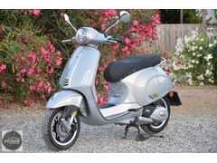Zerde Garage 2024 Vespa Primavera Tech 125 Nav. Dijital Boyasız