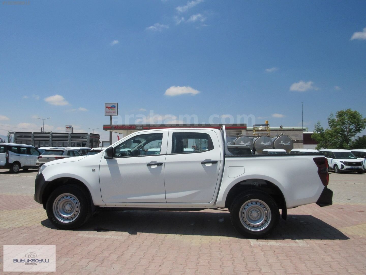 Galeriden Isuzu D-Max 1.9 D 4x2 V-Go 2021 Model Konya 104.129 km Beyaz 4