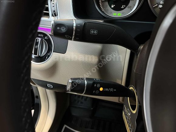ÖZDOĞAN'dan MERCEDES-BENZ E180 ELİTE CAM TAVAN KOLTUK ISITMA
